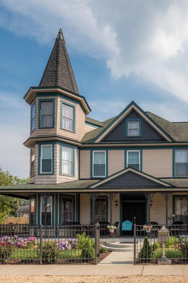 Dennison Street Inn, B & B Colonial Beach Exterior photo